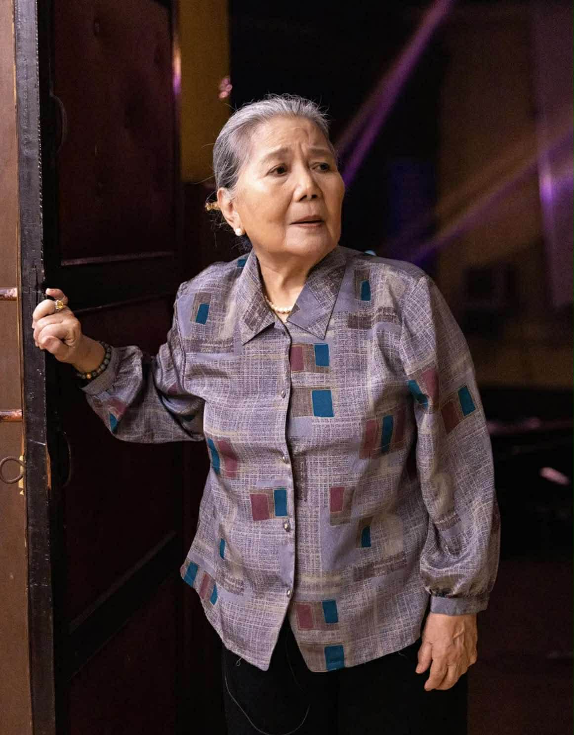 NSƯT Lê Thiện: "Yêu phim Việt, nhưng không có chuyện giải cứu nông sản" - Ảnh 1.