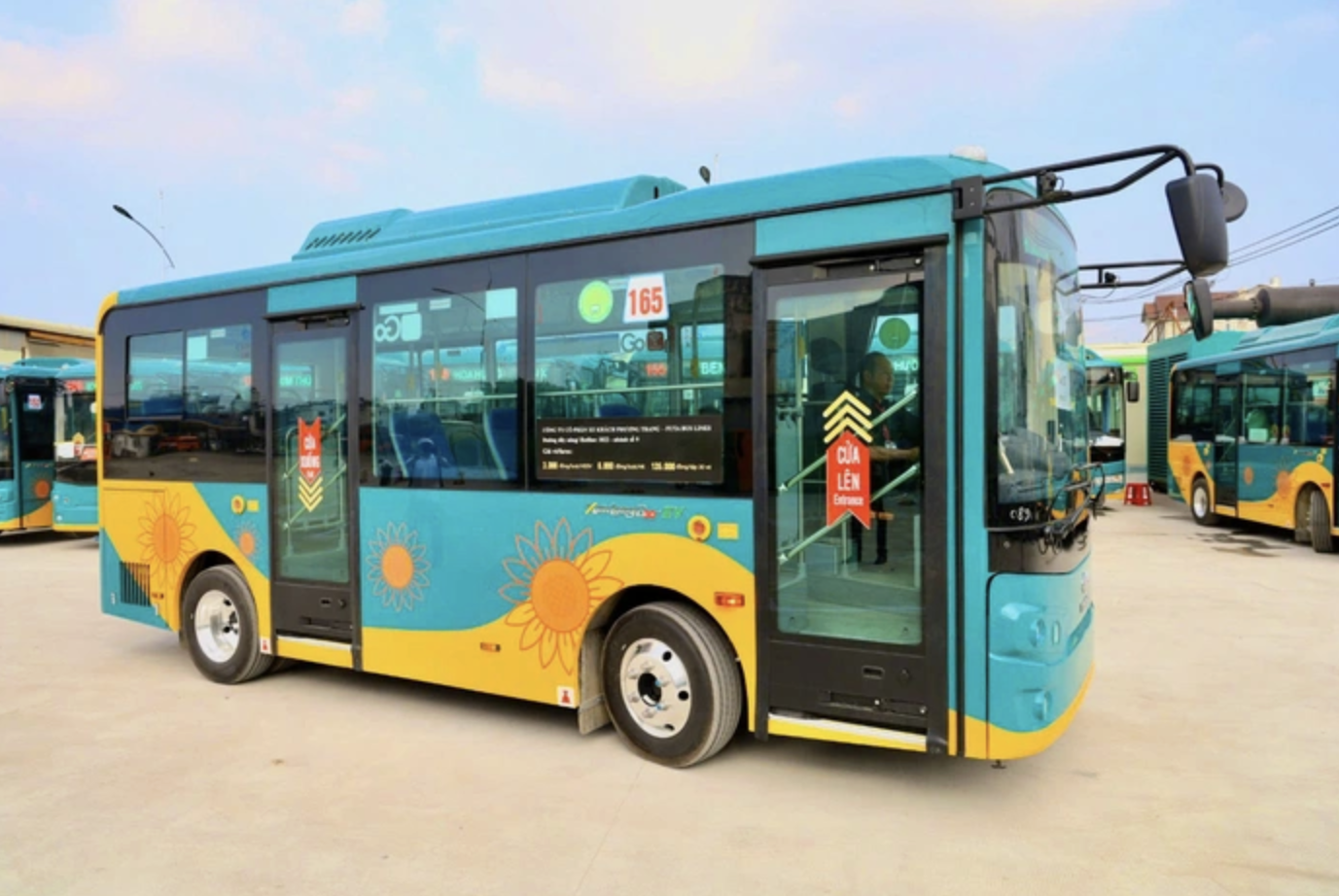 TP HCM muốn “đi trước 20 năm” trong chuyển đổi xe buýt - Ảnh 1.