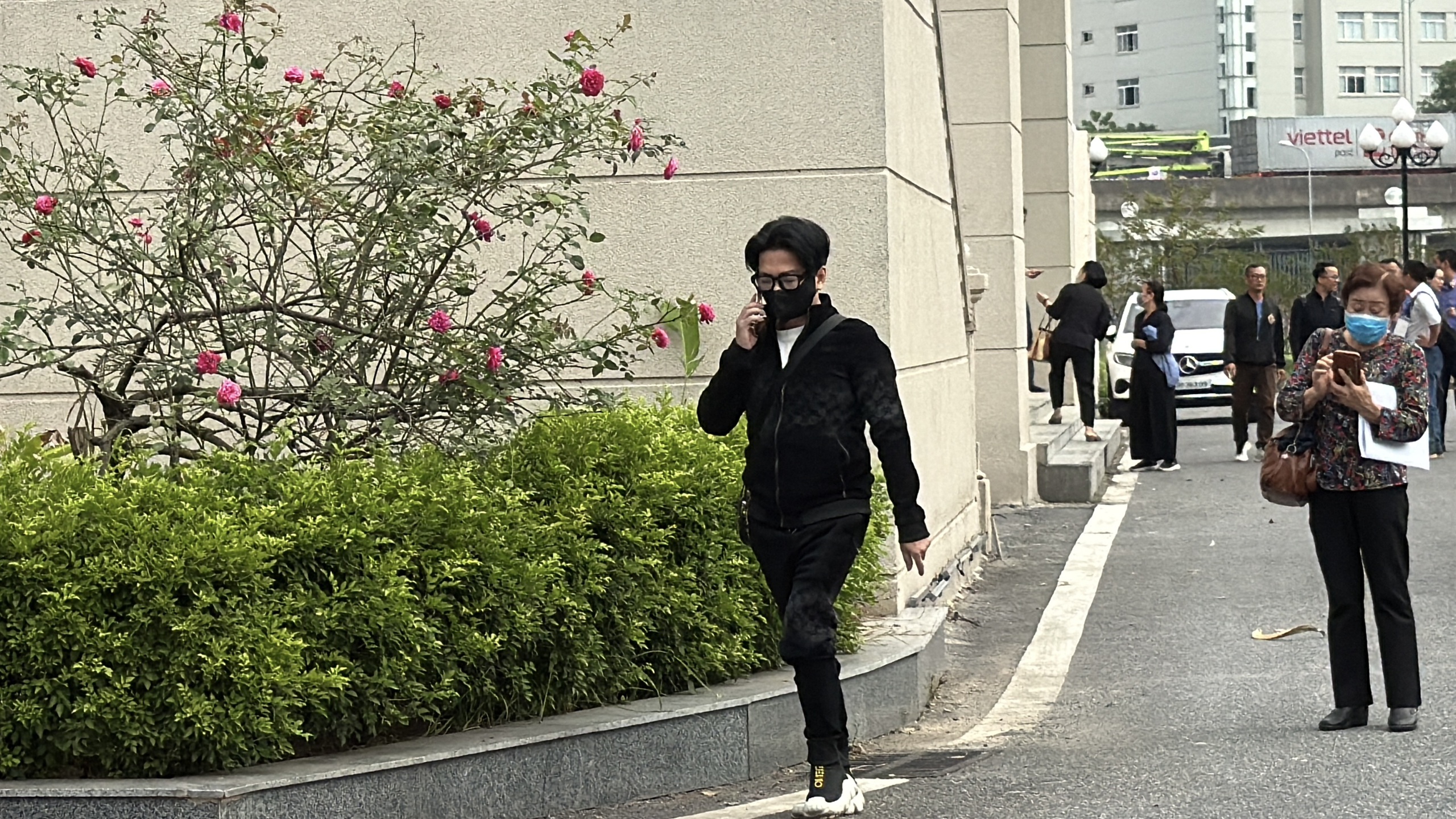 Đánh giá ca sĩ Vũ Hà trong cáo trạng vụ án đánh bạc tại King Club - Ảnh 2.