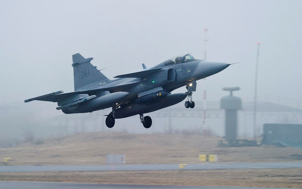 Điểm nóng xung đột ngày 30-10: Kịch bản nào cho đơn hàng 100 tiêm kích Gripen của Ukraine? - Ảnh 2.