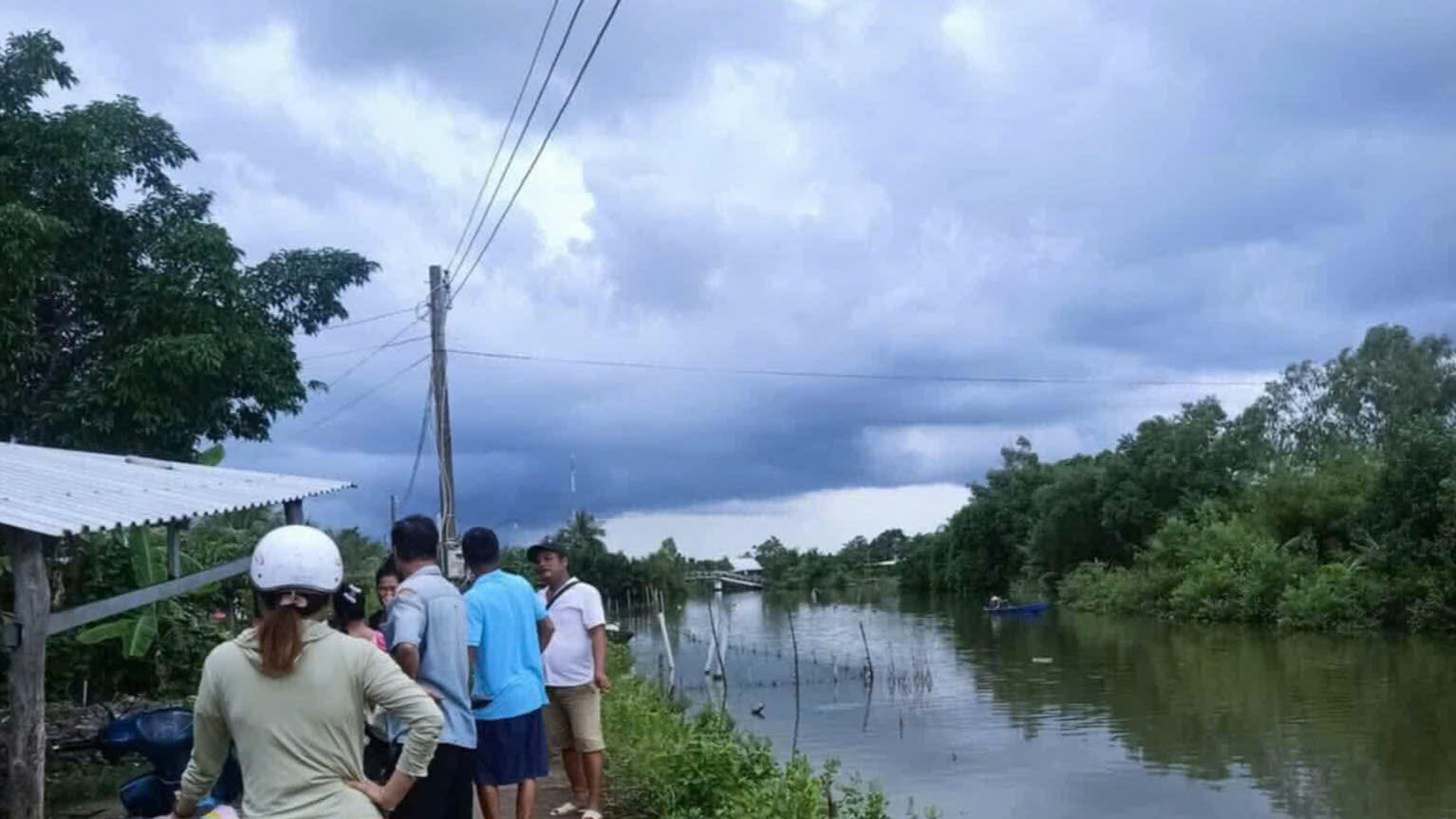 Hai cháu bé ở Cà Mau tử vong thương tâm - Ảnh 1.