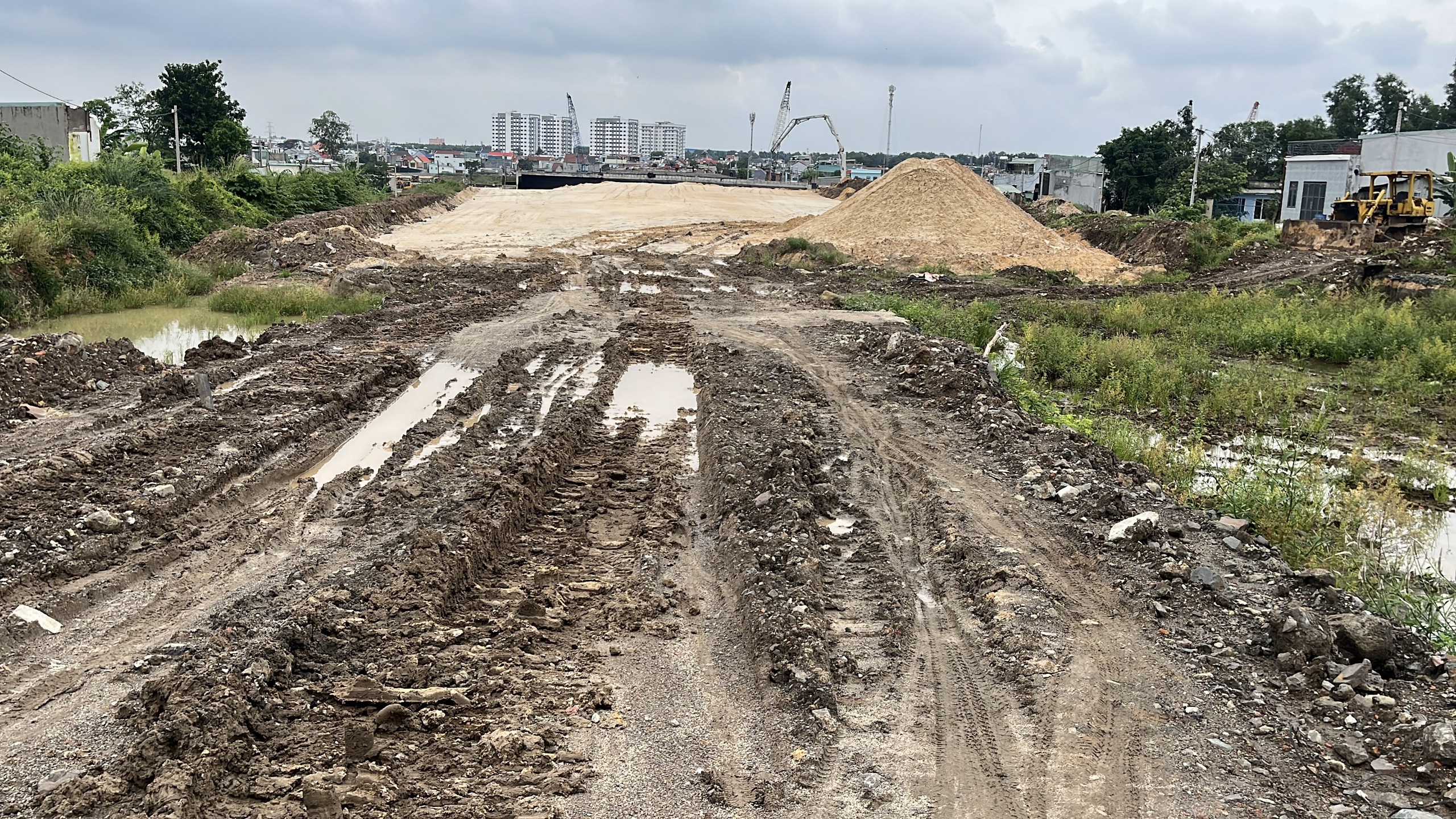 Tiến độ chậm trễ cao tốc biên hòa - Vũng Tàu: Tỉnh Đồng Nai ra tối hậu thư - Ảnh 3. Tiến độ chậm trễ cao tốc biên hòa - Vũng Tàu: Tỉnh Đồng Nai ra tối hậu thư - Ảnh 3.