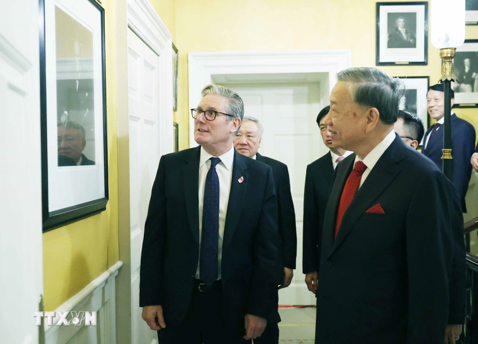 - Ảnh 10.  - Ảnh 10.