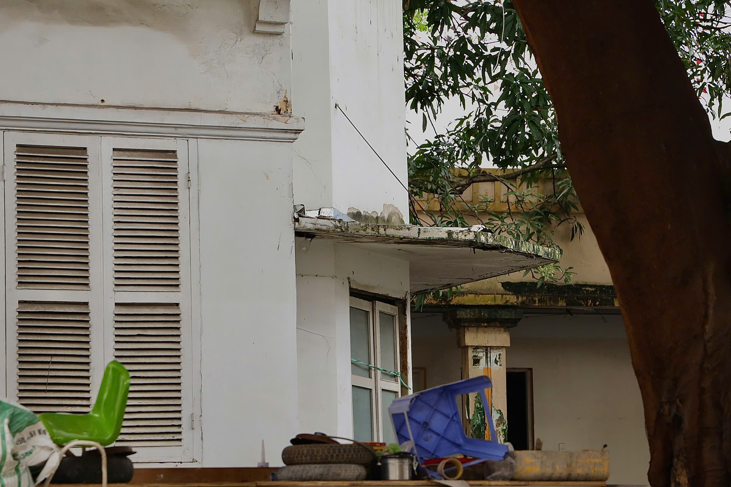 TP HCM: Cận cảnh 4 biệt thự cũ đang được xem xét "số phận"  - Ảnh 5.