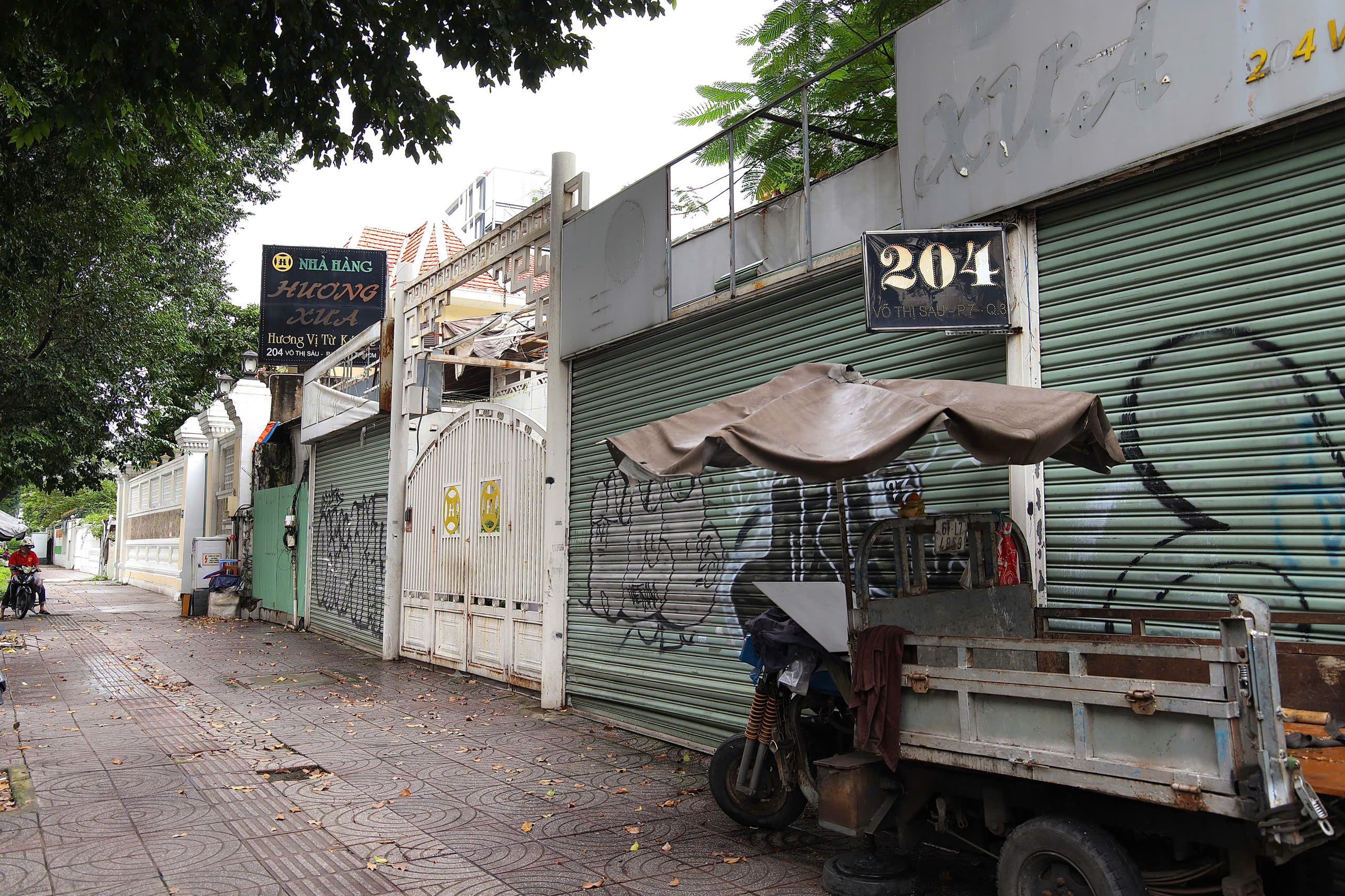 TP HCM: Cận cảnh 4 biệt thự cũ đang được xem xét "số phận"  - Ảnh 2.