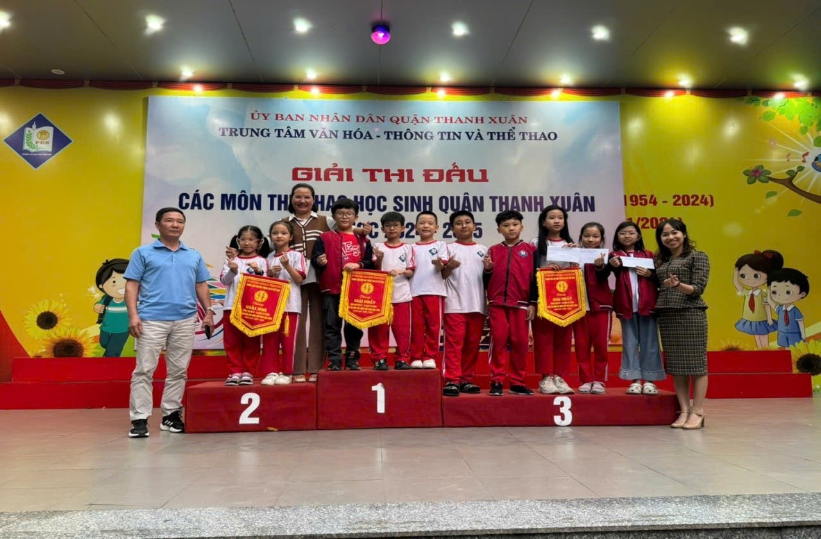 NGƯỜI THẦY KÍNH YÊU: Cô giáo 24 năm thổi hồn cho thể thao học đường  - Ảnh 2.