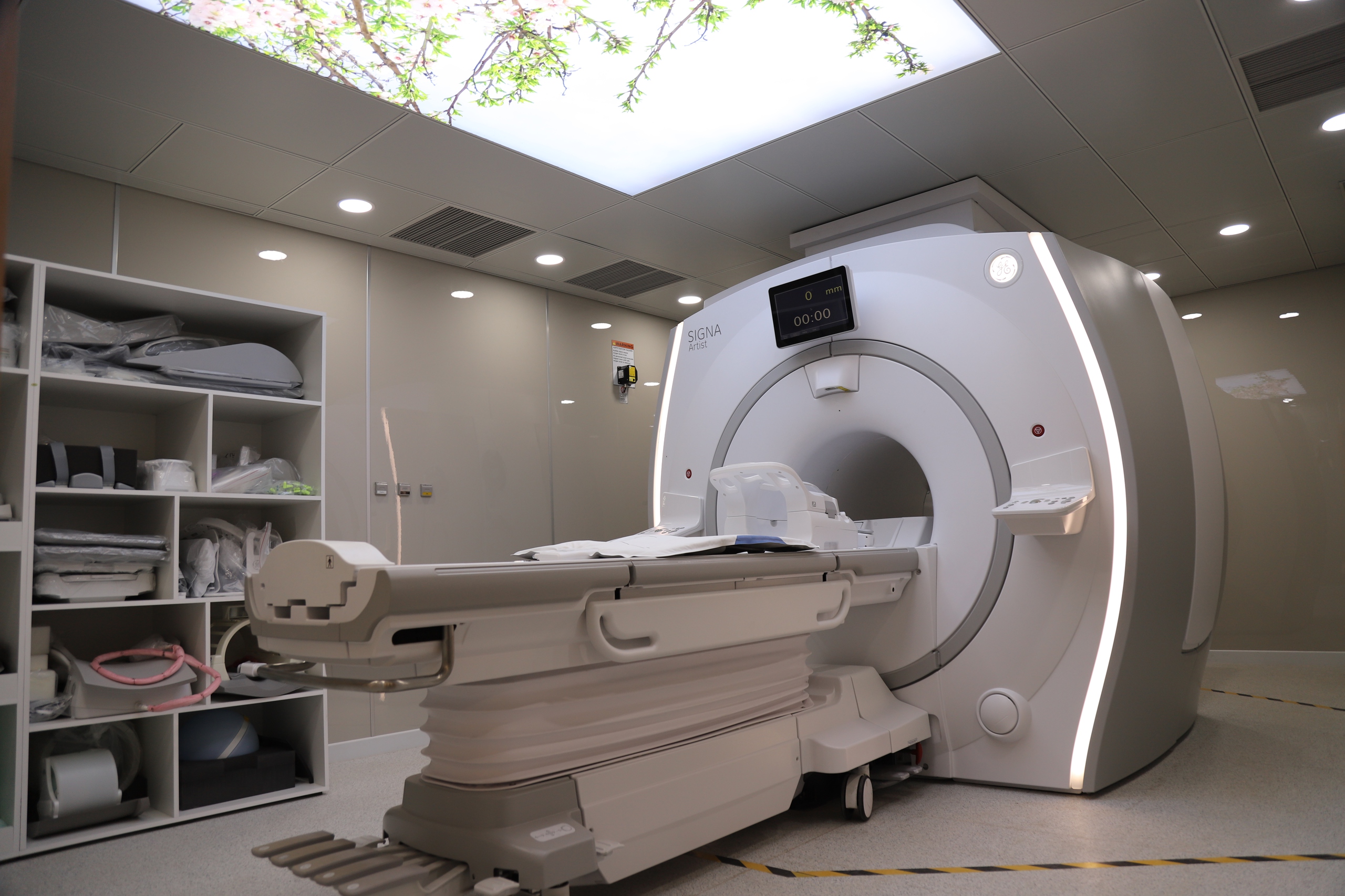 Bệnh viện Từ Dũ đưa vào sử dụng thiết bị chẩn đoán hình ảnh 100 tỷ đồng - Ảnh 3.