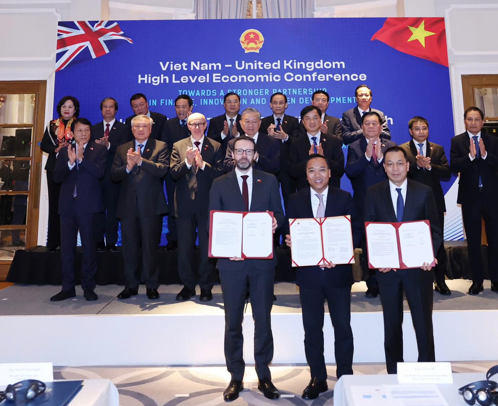 Anh cho vay, hỗ trợ 121 triệu USD tài chính xanh - Ảnh 1.