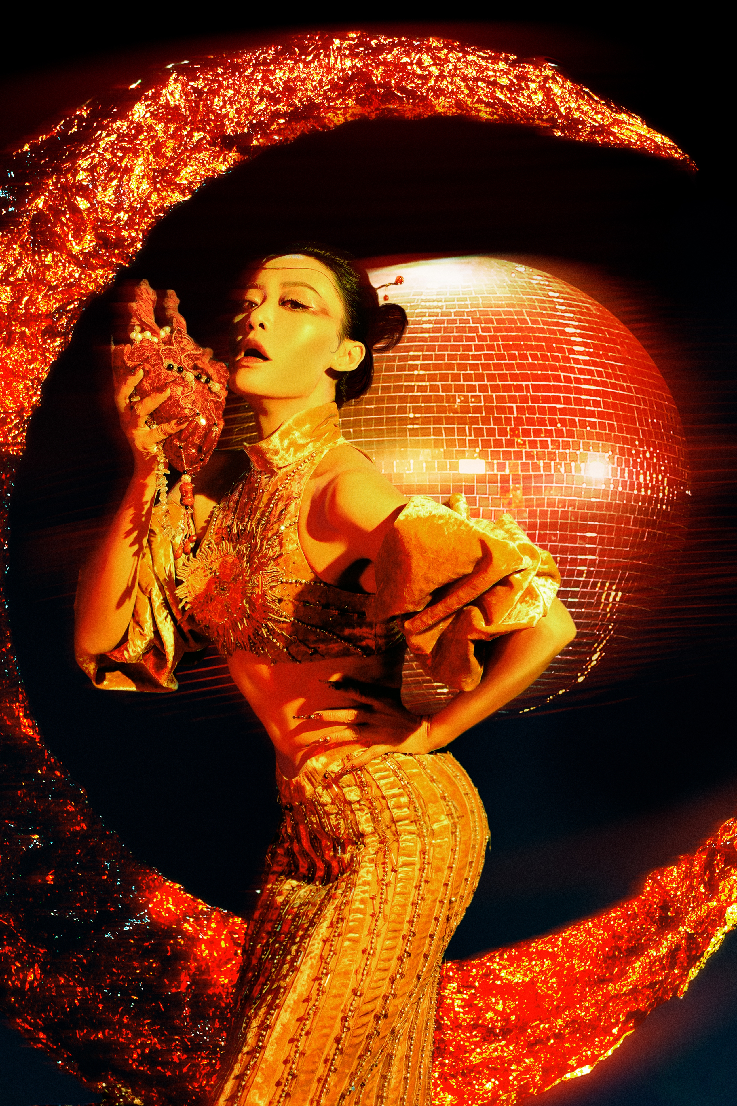 Hồng Ánh, Hứa Vĩ Văn tụ hội bên Miu Lê, Liên Bỉnh Phát - Ảnh 1.