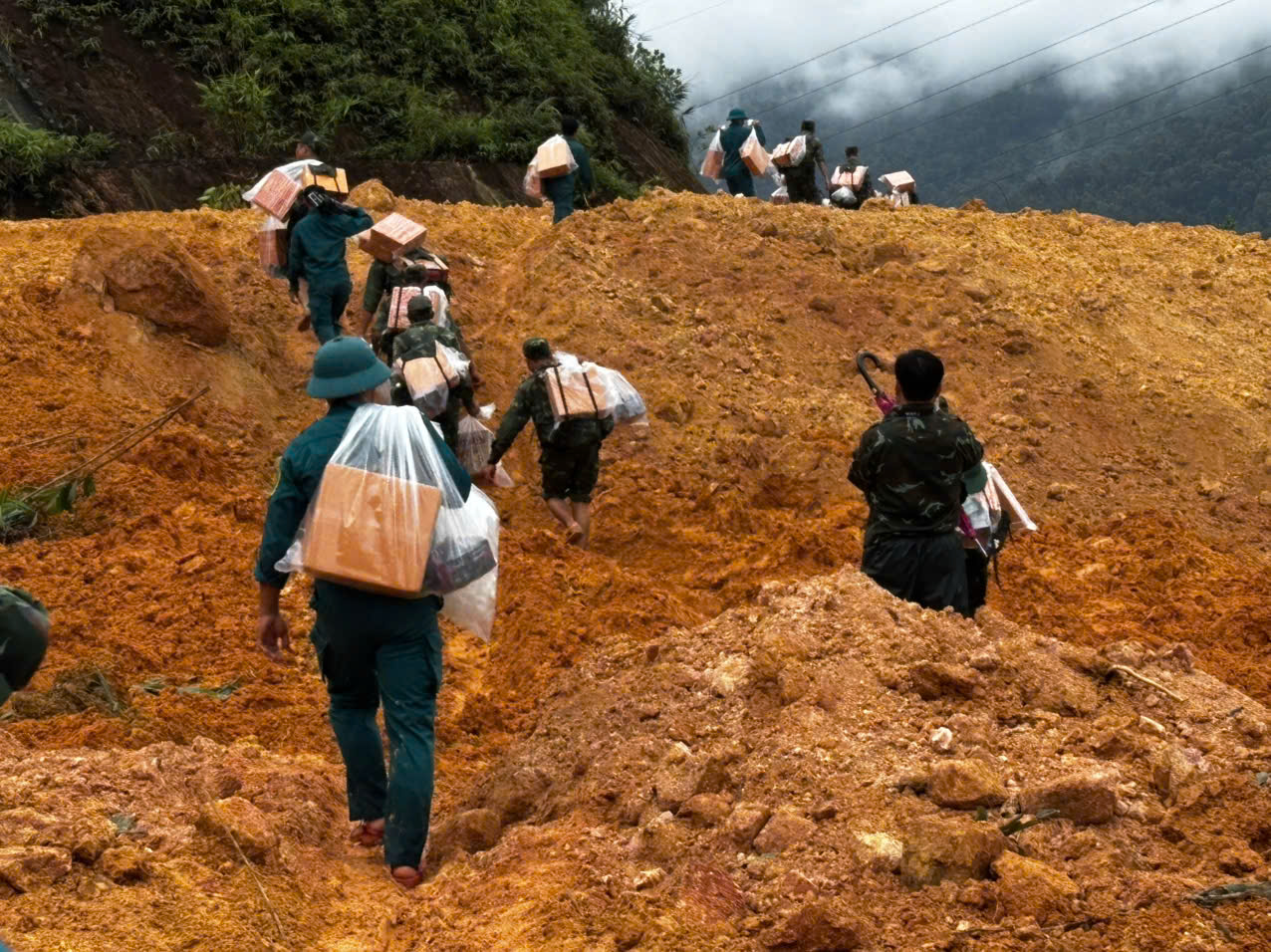 Dự báo mưa lớn tại Đà Nẵng: Yêu cầu xả nước các thủy điện để đón lũ - Ảnh 3. Dự báo mưa lớn tại Đà Nẵng: Yêu cầu xả nước các thủy điện để đón lũ - Ảnh 3.