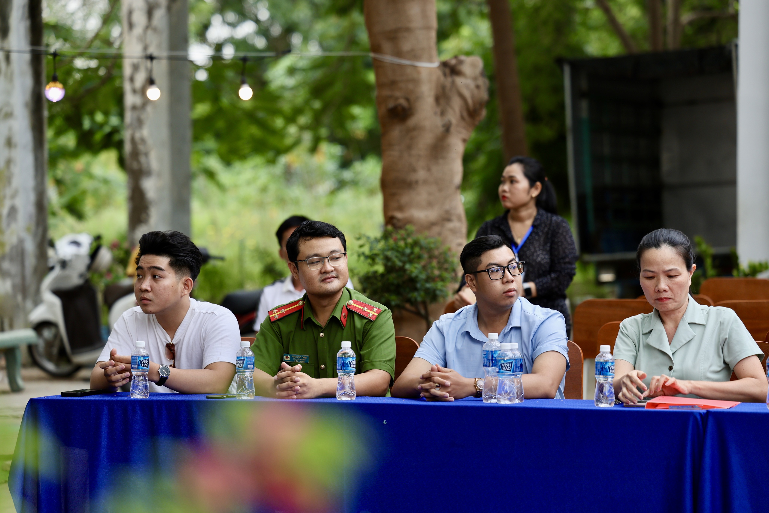 Học bổng và quà trung thu đến với thiếu nhi xã Hồng Thái, tỉnh Lâm Đồng - Ảnh 17.