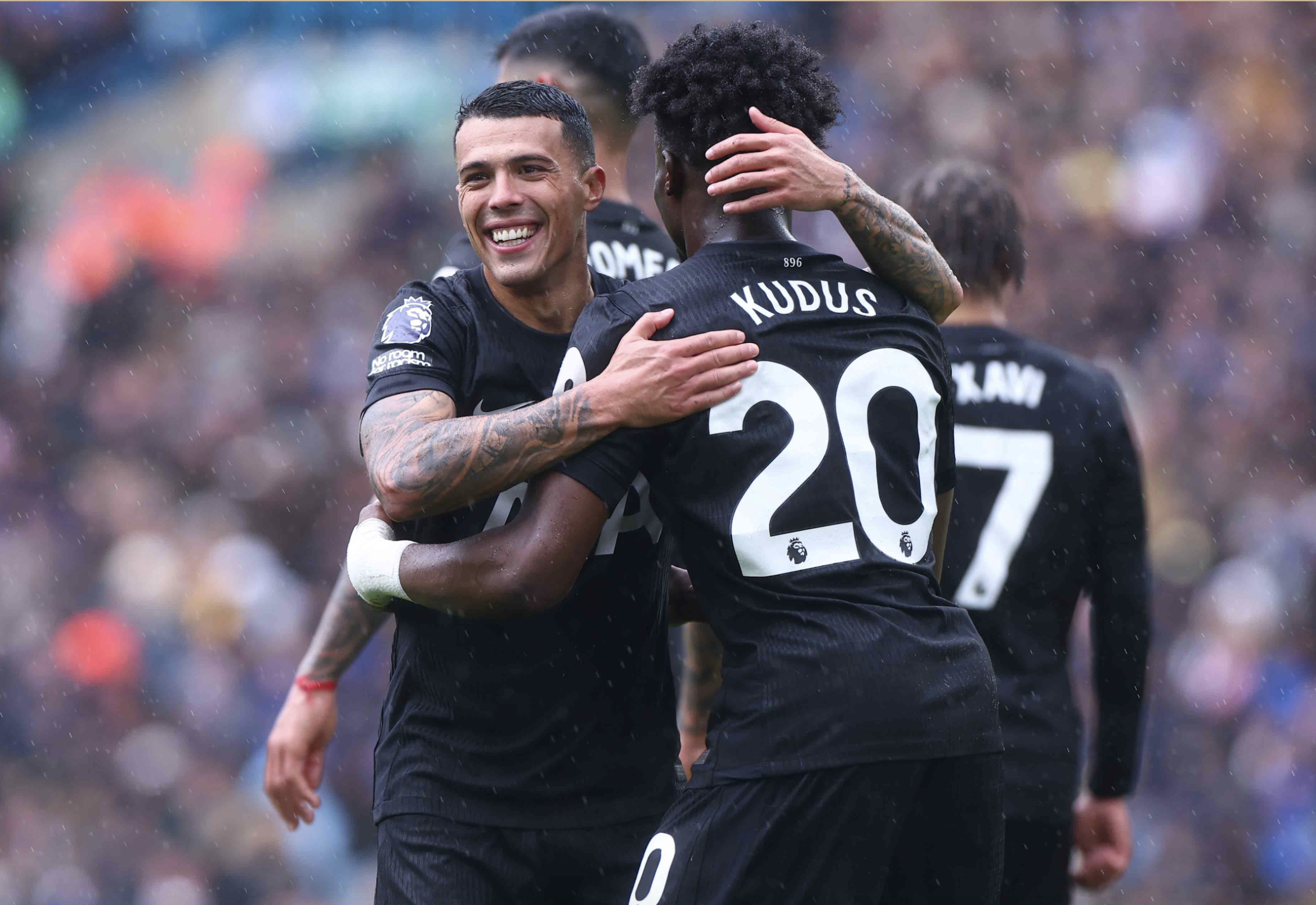 Thắng chật vật Leeds United, Tottenham chiếm ngôi nhì Ngoại hạng Anh - Ảnh 5.