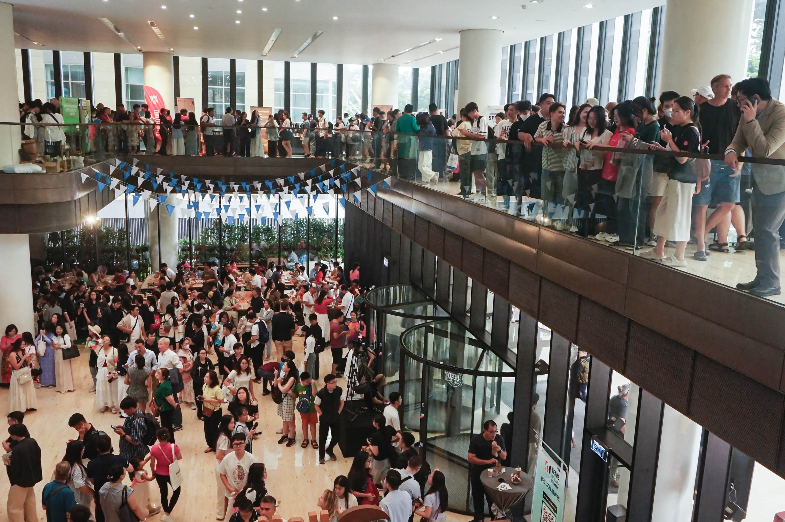 Tham gia Ngày hội Đức, sinh viên tìm kiếm cơ hội du học - Ảnh 2.