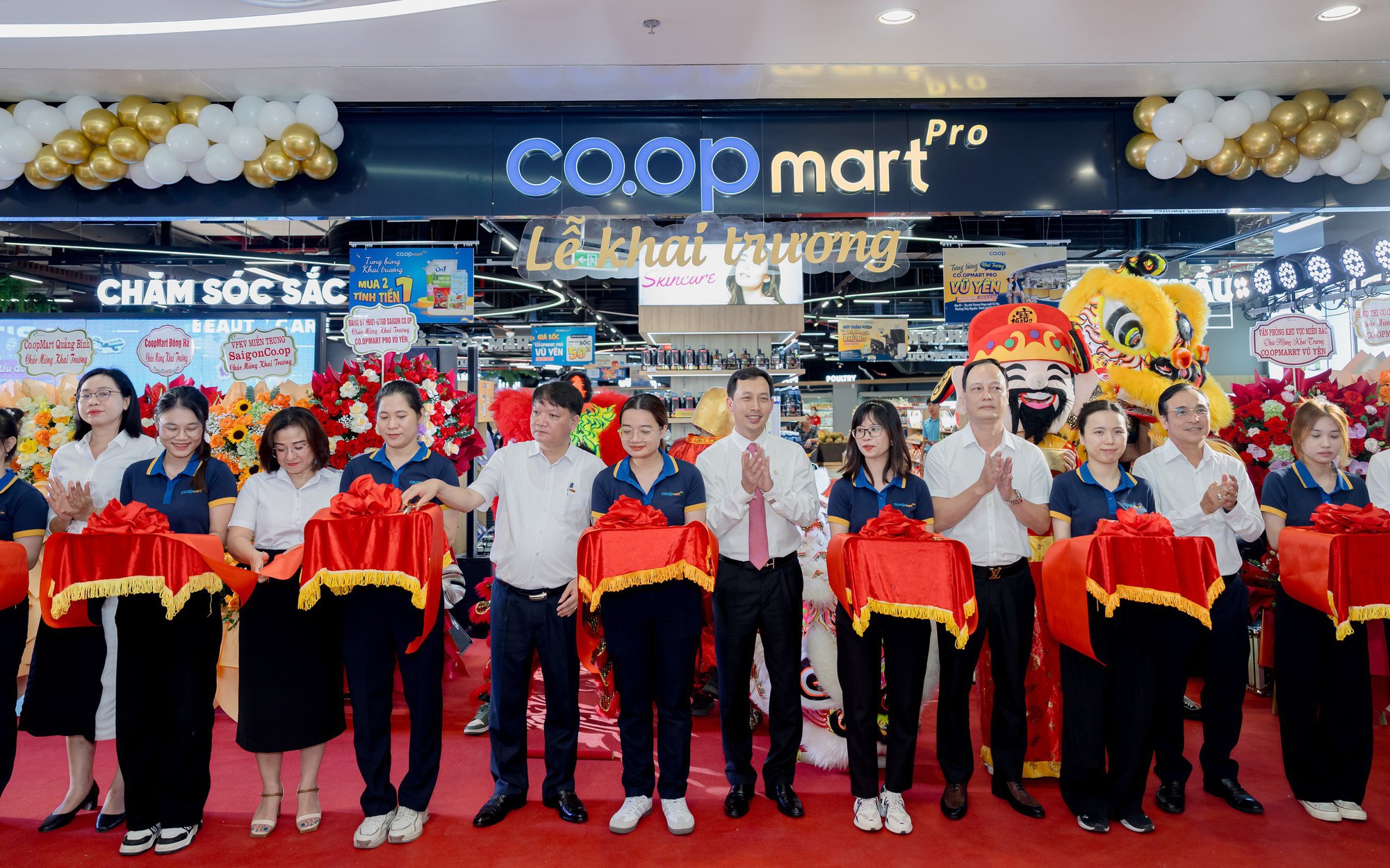 Saigon Co.op kích cầu tiêu dùng với loạt ưu đãi đến 50% - Ảnh 4.
