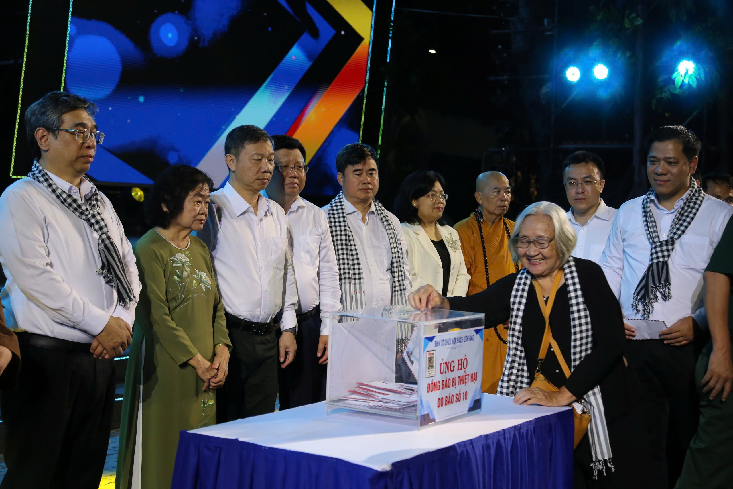 Khai mạc Hội sách Côn Đảo: Tôn vinh Văn hóa và lịch sử Việt Nam - Ảnh 1.