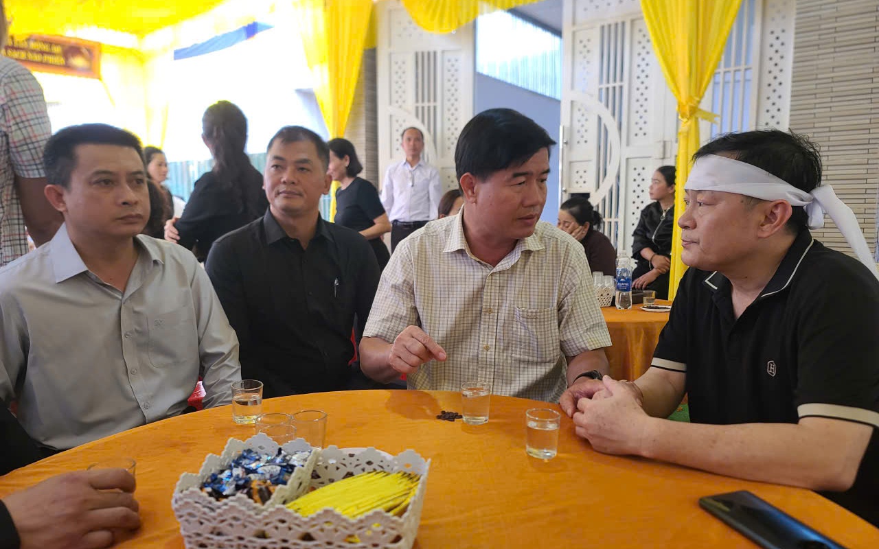 Nữ tài xế say rượu tông trúng chủ tịch xã , gây ra bi kịch đau lòng - Ảnh 3.