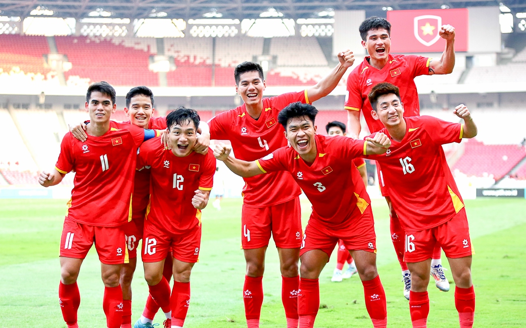 Tuyển Việt Nam: Tạo cơ hội cho tài năng trẻ - Ảnh 3.