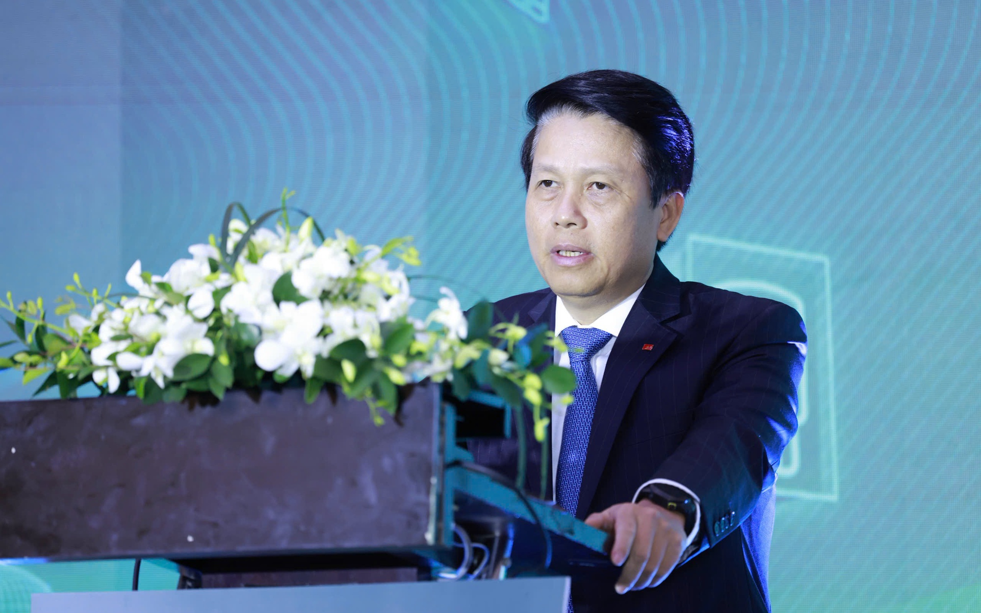 Nhận định mới của Ngân hàng Thế giới về tăng trưởng kinh tế Việt Nam năm 2025 - Ảnh 1.