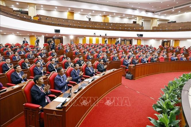 Trung ương Đảng thống nhất giới thiệu nhân sự Ban Chấp hành Trung ương Đảng khóa XIV - Ảnh 1.