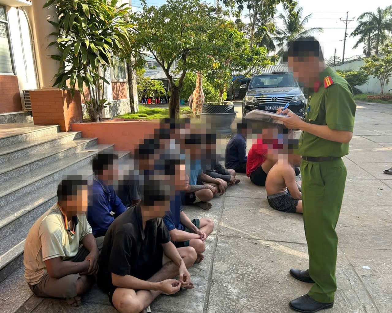 Đã bắt được 314 học viên phá rào trốn khỏi cơ sở cai nghiện ở An Giang - Ảnh 2.