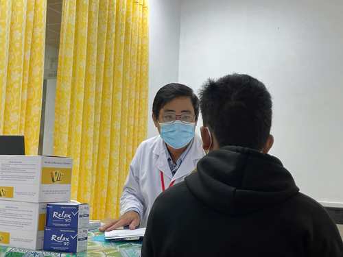 Gấp rút chấm dứt đại dịch HIV/AIDS: Thách thức mới với “cuộc chiến thế kỷ”  - Ảnh 1.