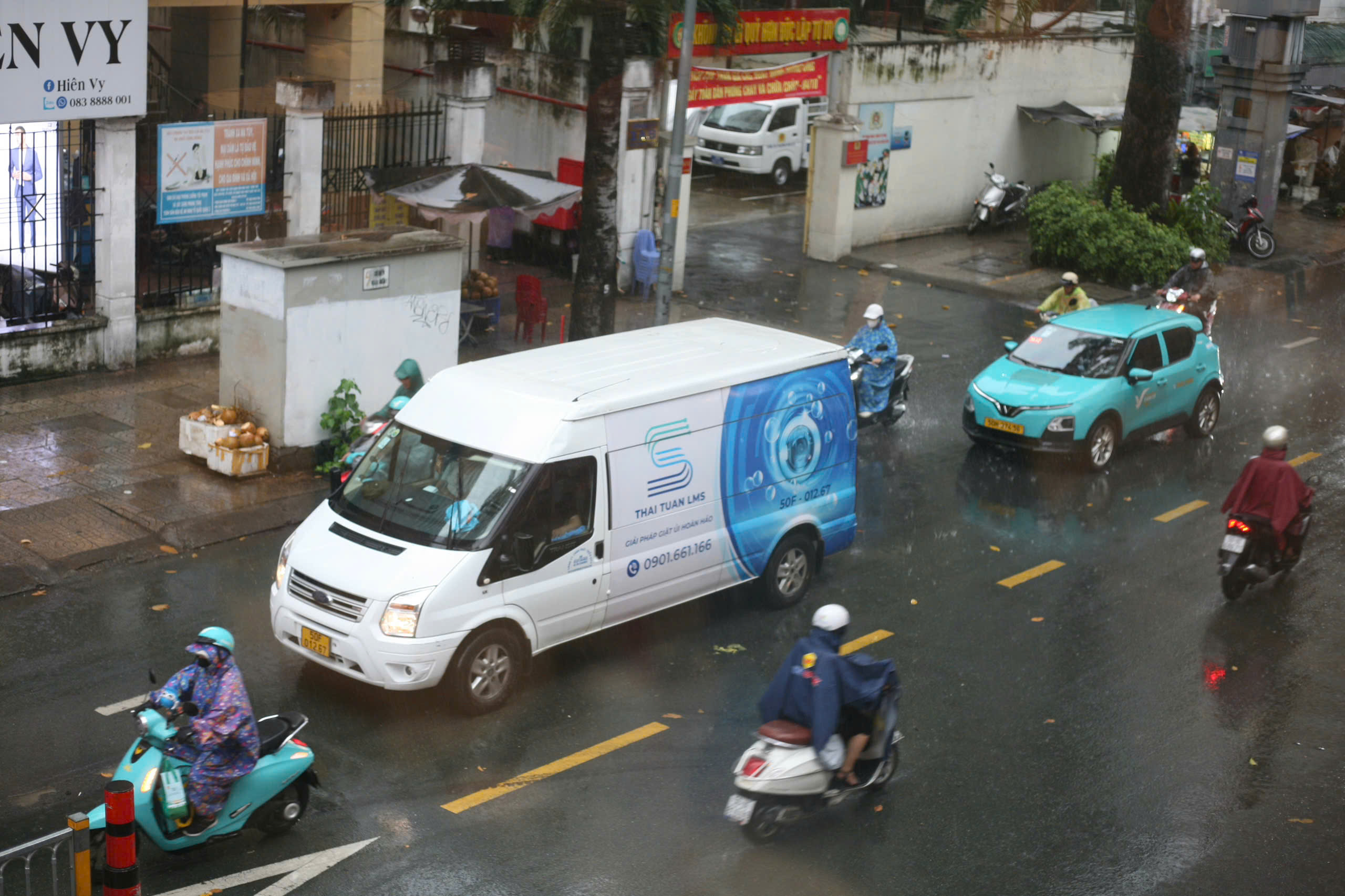 Thời tiết TP HCM hôm nay, 9-10: Duy trì hình thái đặc trưng mùa mưa - Ảnh 1.