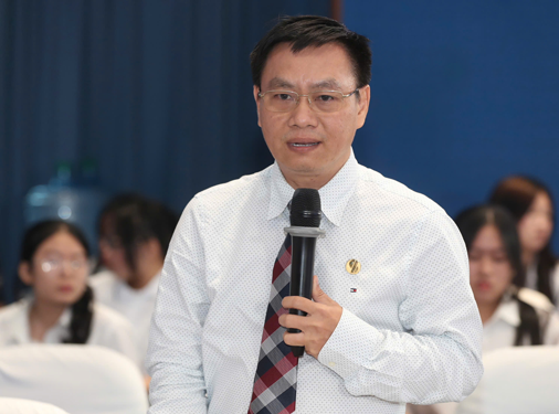 Hoạch định chiến lược kinh tế mới cho TP HCM vươn mình toàn cầu - Ảnh 1. Hoạch định chiến lược kinh tế mới cho TP HCM vươn mình toàn cầu - Ảnh 1.