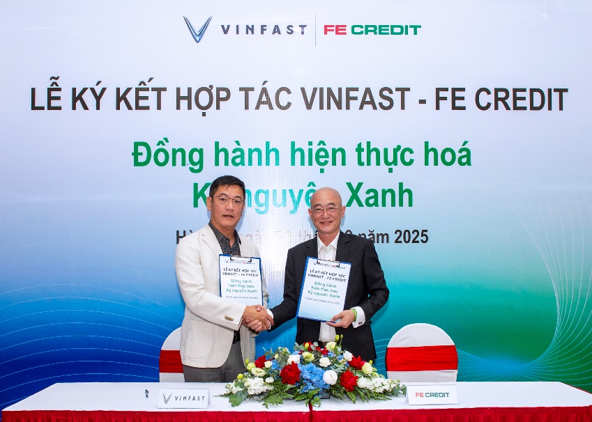 Trả trước chỉ từ “0 đồng”, sở hữu xe máy điện VinFast với FE CREDIT - Ảnh 1.