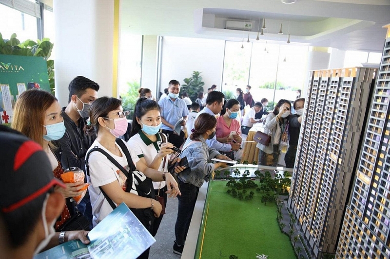 Đánh thuế để giảm đầu cơ bất động sản thay vì giao dịch qua sàn Nhà nước - Ảnh 1. Đánh thuế để giảm đầu cơ bất động sản thay vì giao dịch qua sàn Nhà nước - Ảnh 1.