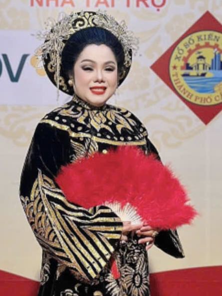 Nghệ nhân ưu tú Ái Hằng – Người gìn giữ và lan tỏa hồn cốt Đờn ca tài tử Tây Đô - Ảnh 3.