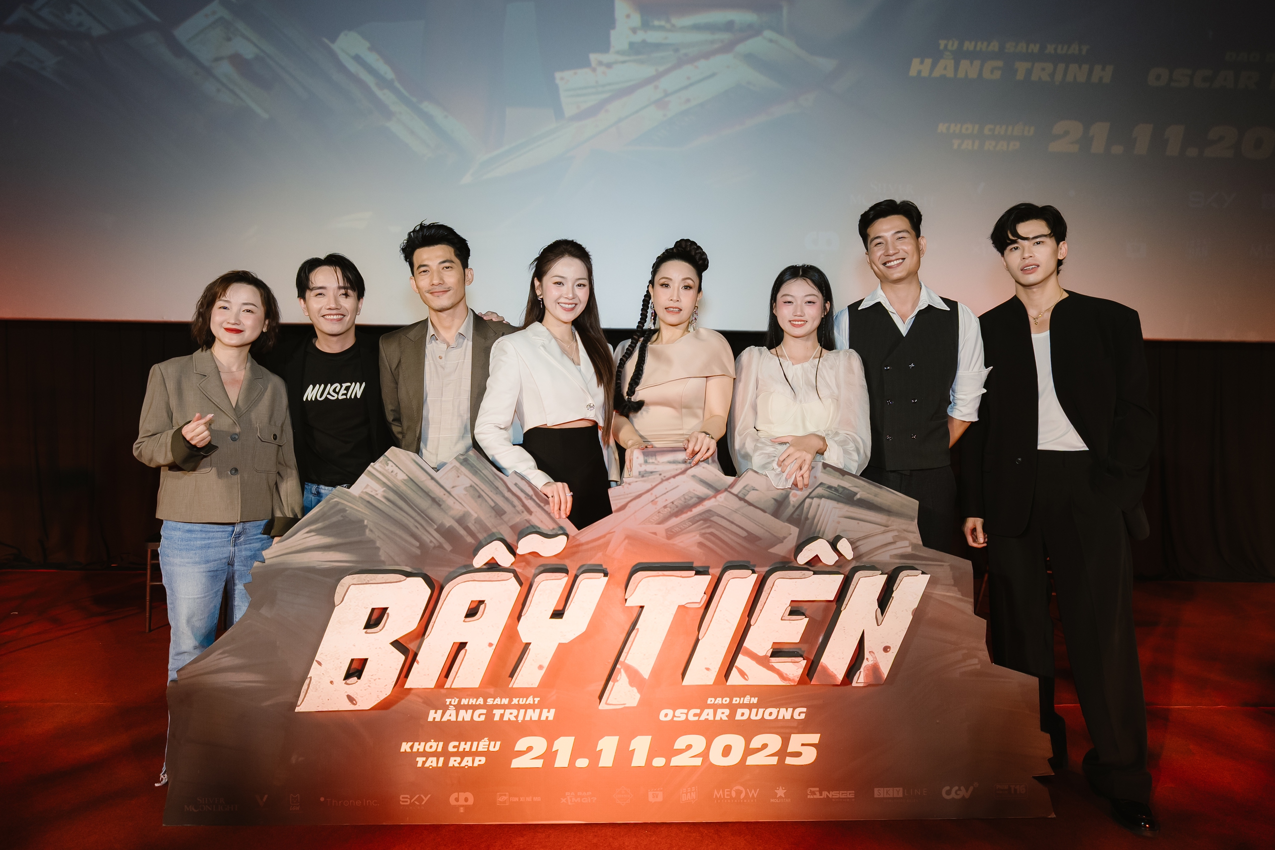 Ê-kíp "Bẫy tiền"