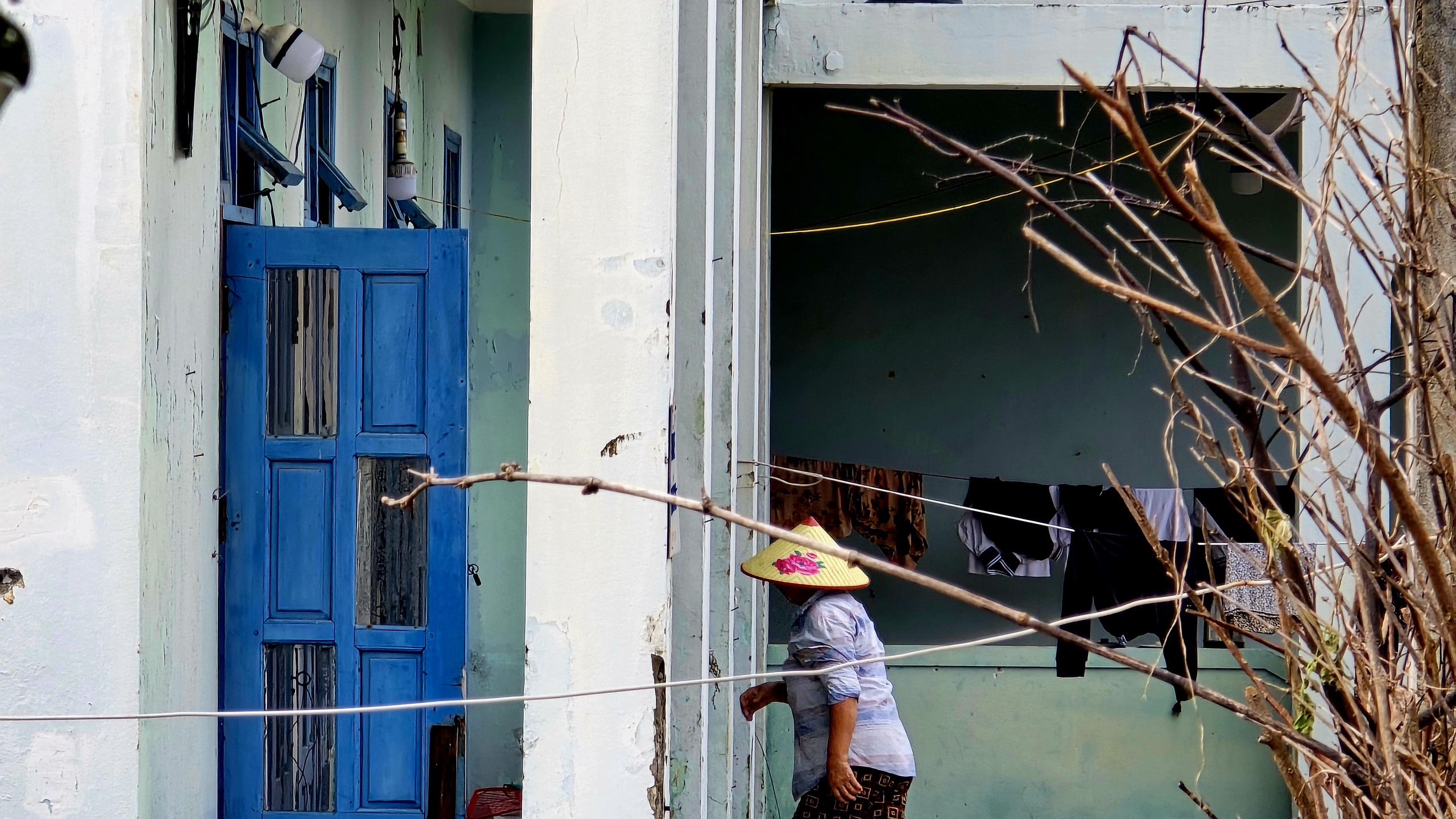 Bệnh viện bỏ hoang trên đất vàng ven biển Đà Nẵng trước thời điểm lên sàn đấu giá - Ảnh 7.