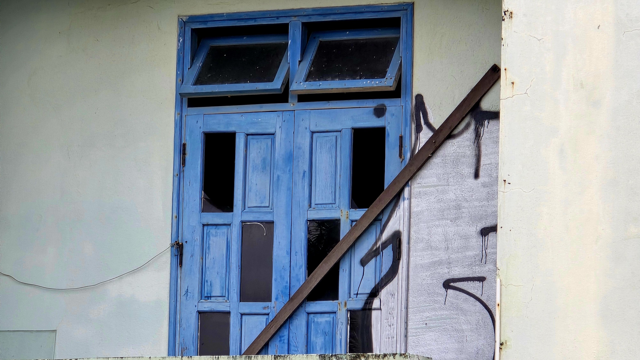 Bệnh viện bỏ hoang trên đất vàng ven biển Đà Nẵng trước thời điểm lên sàn đấu giá - Ảnh 4.