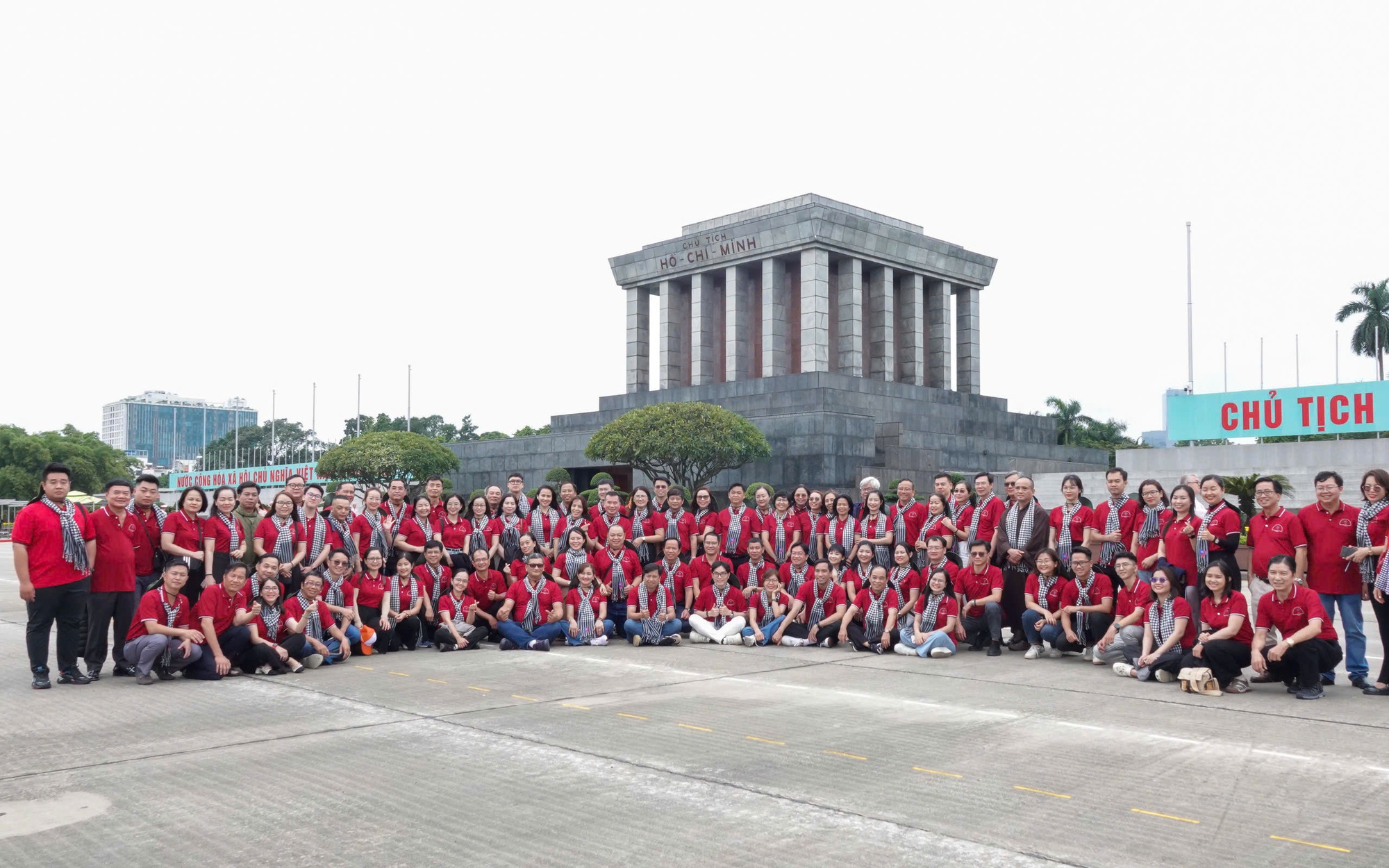 Đoàn cán bộ tuyên giáo TP HCM thăm Bảo tàng Báo chí Việt Nam ghi dấu lịch sử - Ảnh 6.