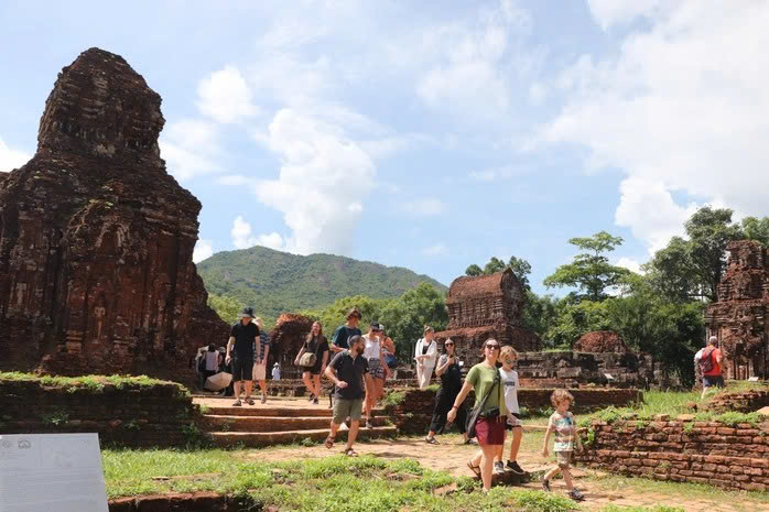 Đà Nẵng đấu thầu hai khu đô thị du lịch hơn 130ha phía Tây thành phố - Ảnh 1.