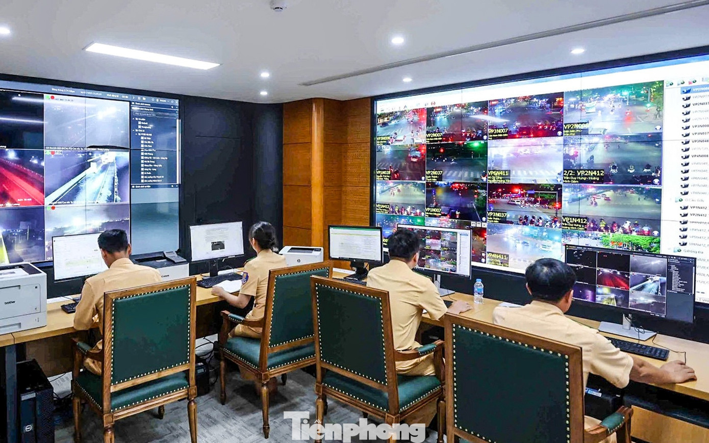 Muôn kiểu chiêu trò che biển né ‘mắt thần’ AI trên đường phố Hà Nội - Ảnh 21.