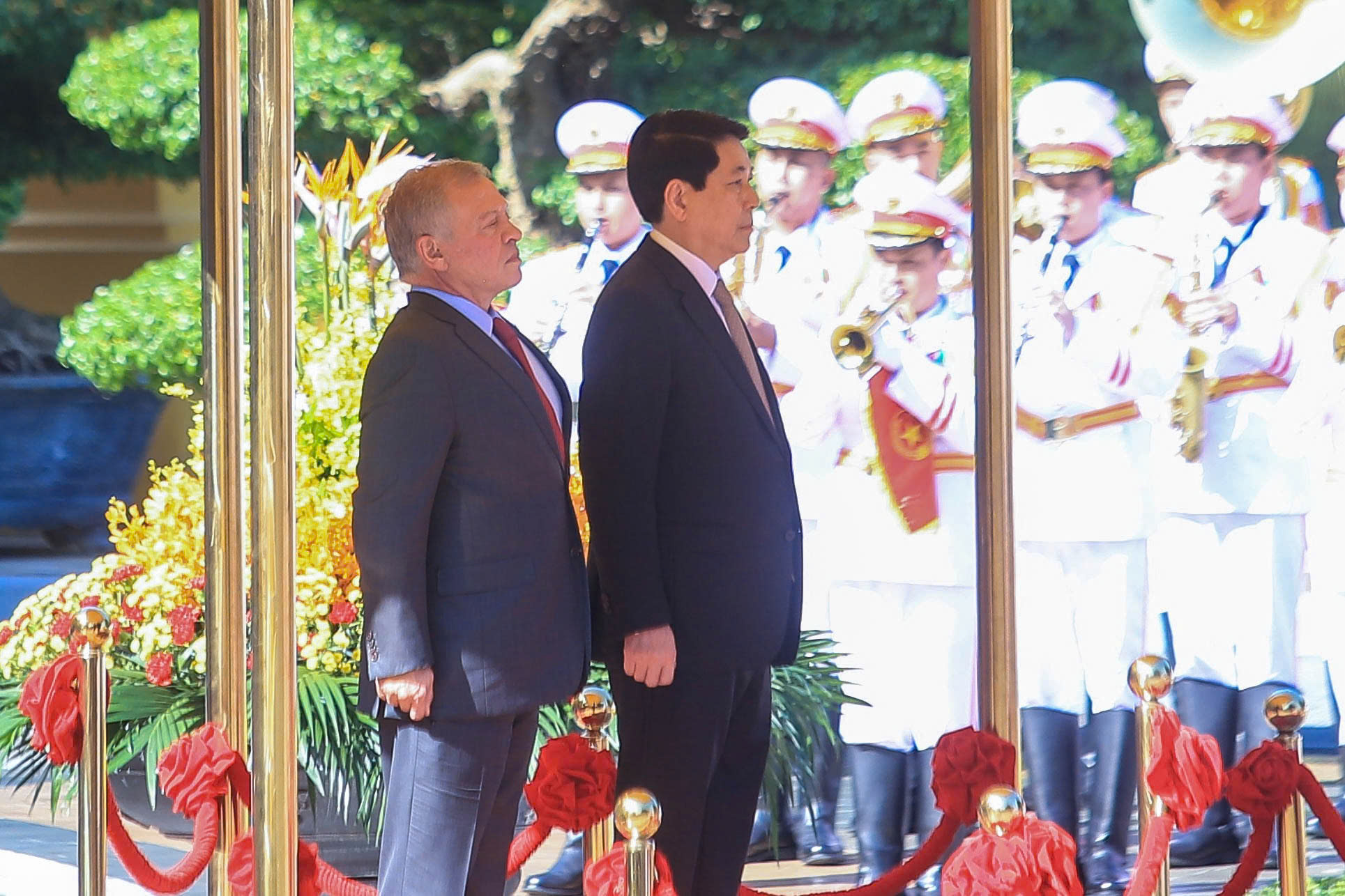 Chủ tịch nước Lương Cường chủ trì lễ đón chính thức Quốc vương Jordan - Ảnh 9.