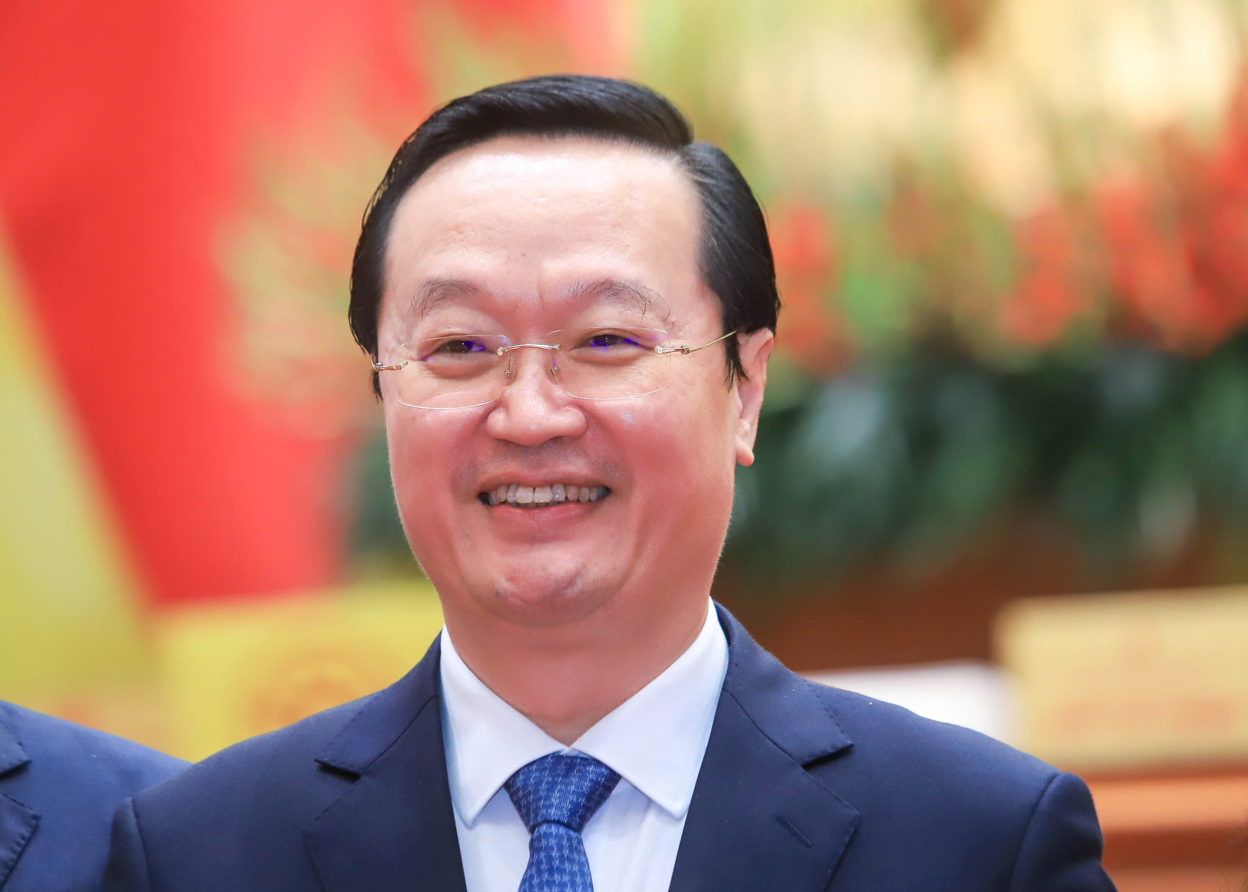 Tân Chủ tịch UBND TP Hà Nội Nguyễn Đức trung tập trung vào sự hài lòng người dân - Ảnh 1. Tân Chủ tịch UBND TP Hà Nội Nguyễn Đức trung tập trung vào sự hài lòng người dân - Ảnh 1.