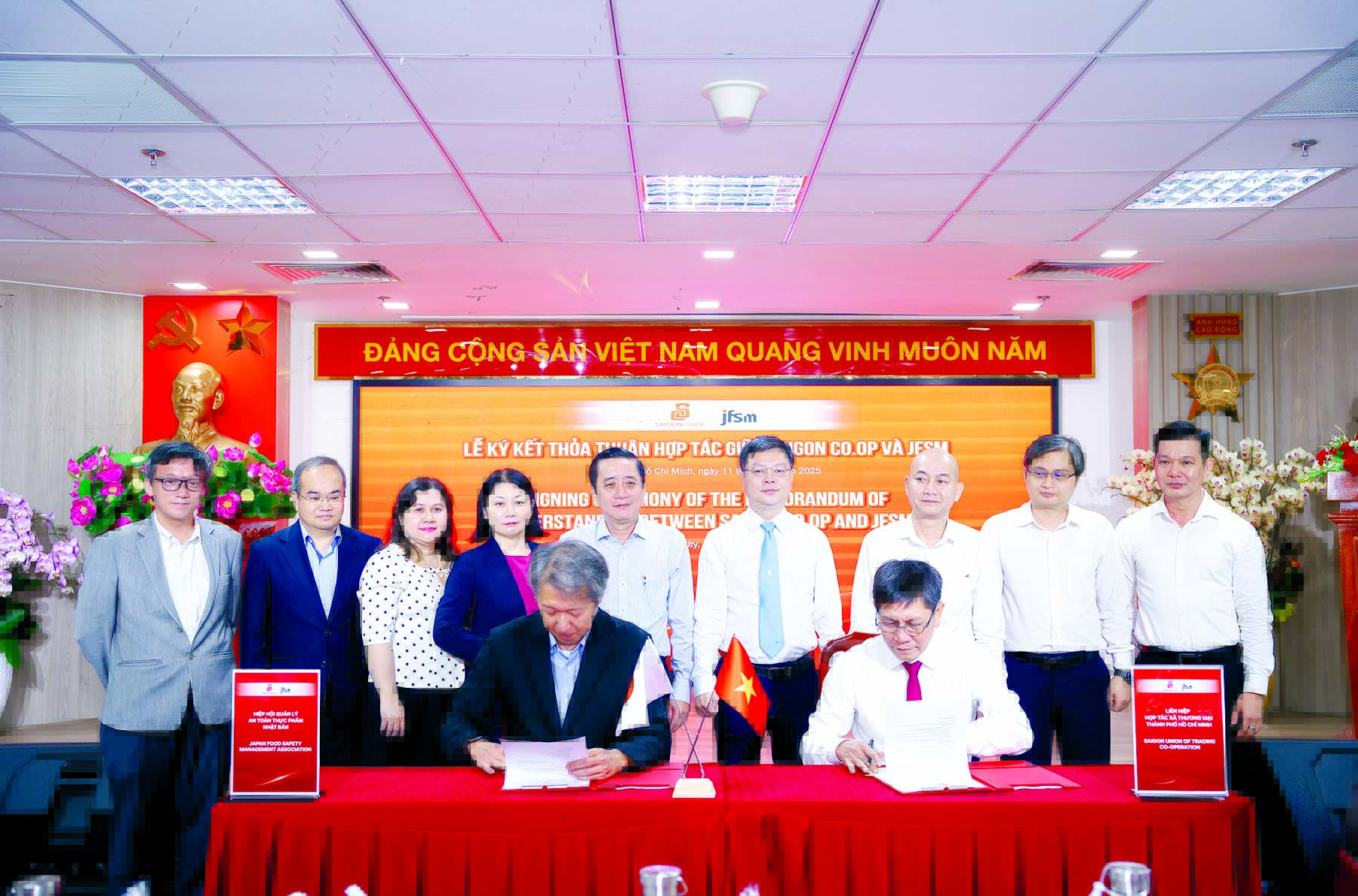 Hàng Việt vươn lên bằng tiêu chuẩn Nhật - Ảnh 1. Hàng Việt vươn lên bằng tiêu chuẩn Nhật - Ảnh 1.