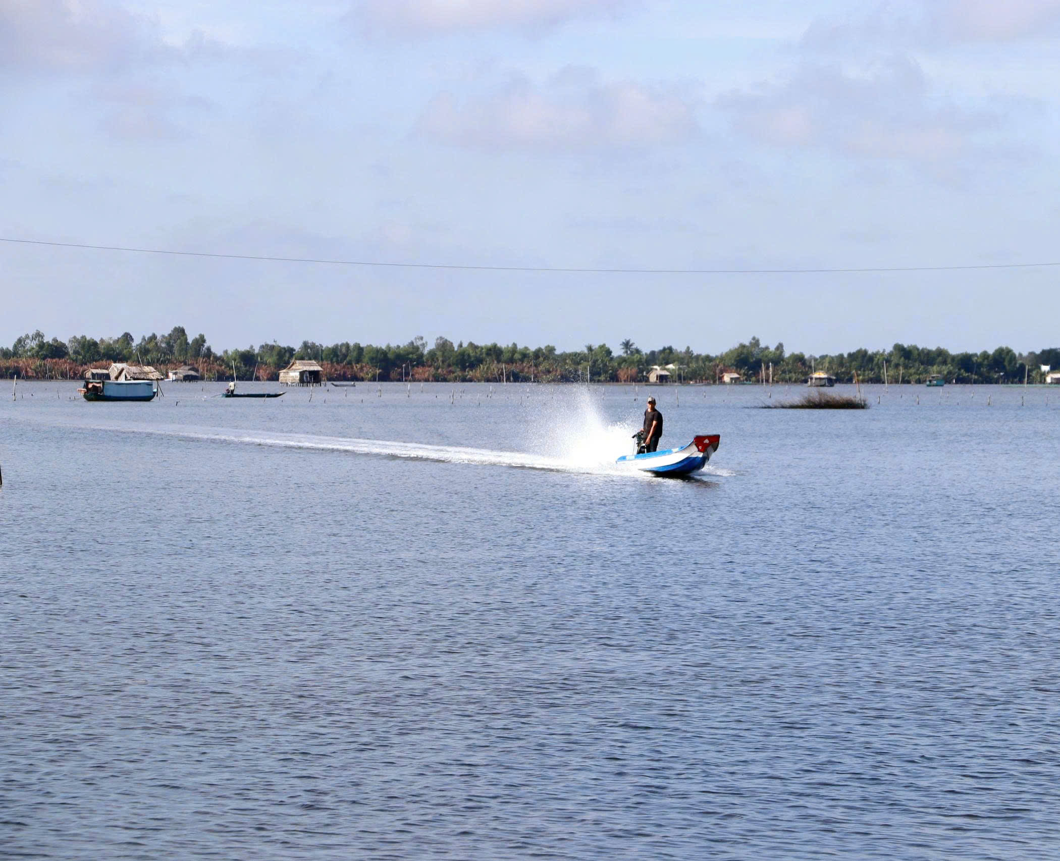 Khám phá "biển hồ giữa lòng đồng bằng" ở Cà Mau - Ảnh 5.