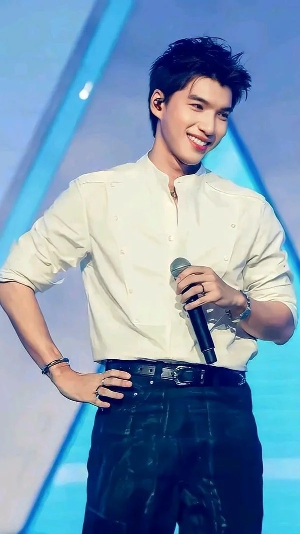 HIEUTHUHAI- mảnh ghép cuối của GENfest 2025 - Ảnh 1.