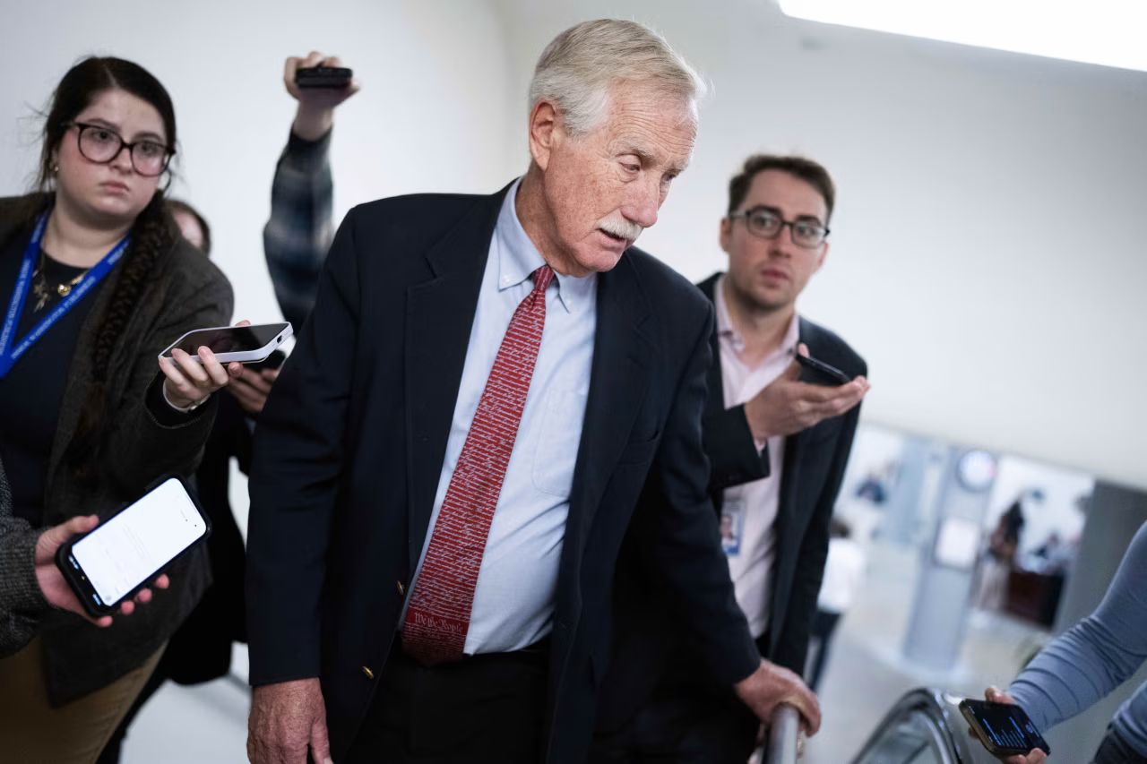 Cuộc gặp bí mật giúp Mỹ phá thế bế tắc - Ảnh 1.