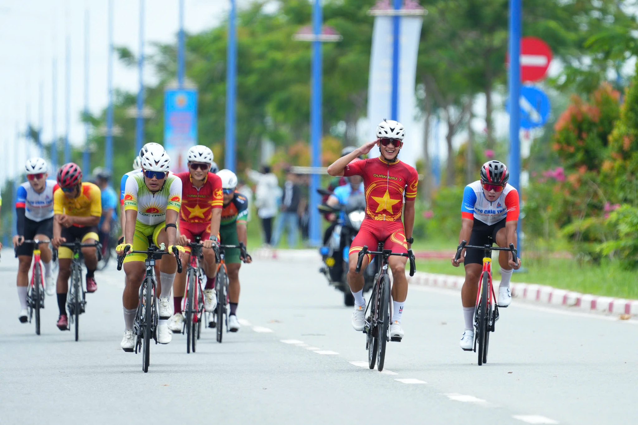 Phạm Lê Xuân Lộc được mời gia nhập đội UCI Continental: Tín hiệu cực vui cho xe đạp Việt Nam   - Ảnh 4.