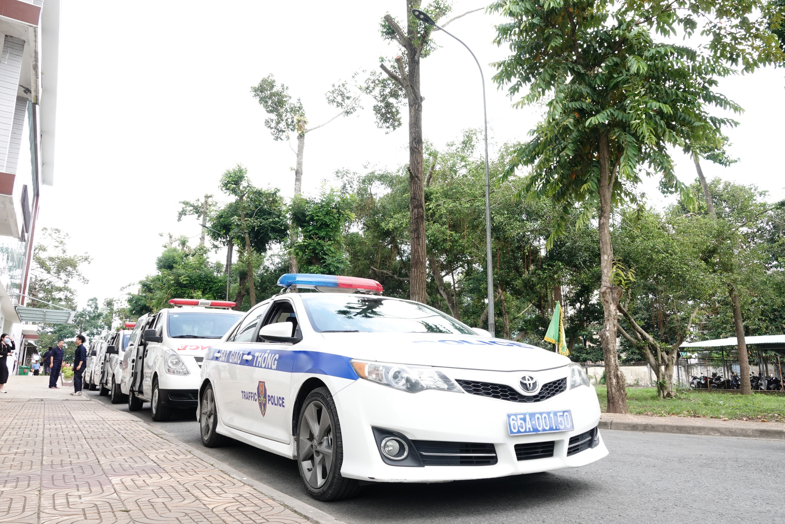 Lần đầu tiên ở ĐBSCL thực hiện ca ghép thận từ người hiến chết não - Ảnh 2.