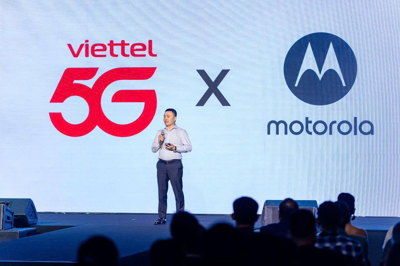 Motorola tái xuất ở Việt Nam cùng đối tác 5G Viettel - Ảnh 1.