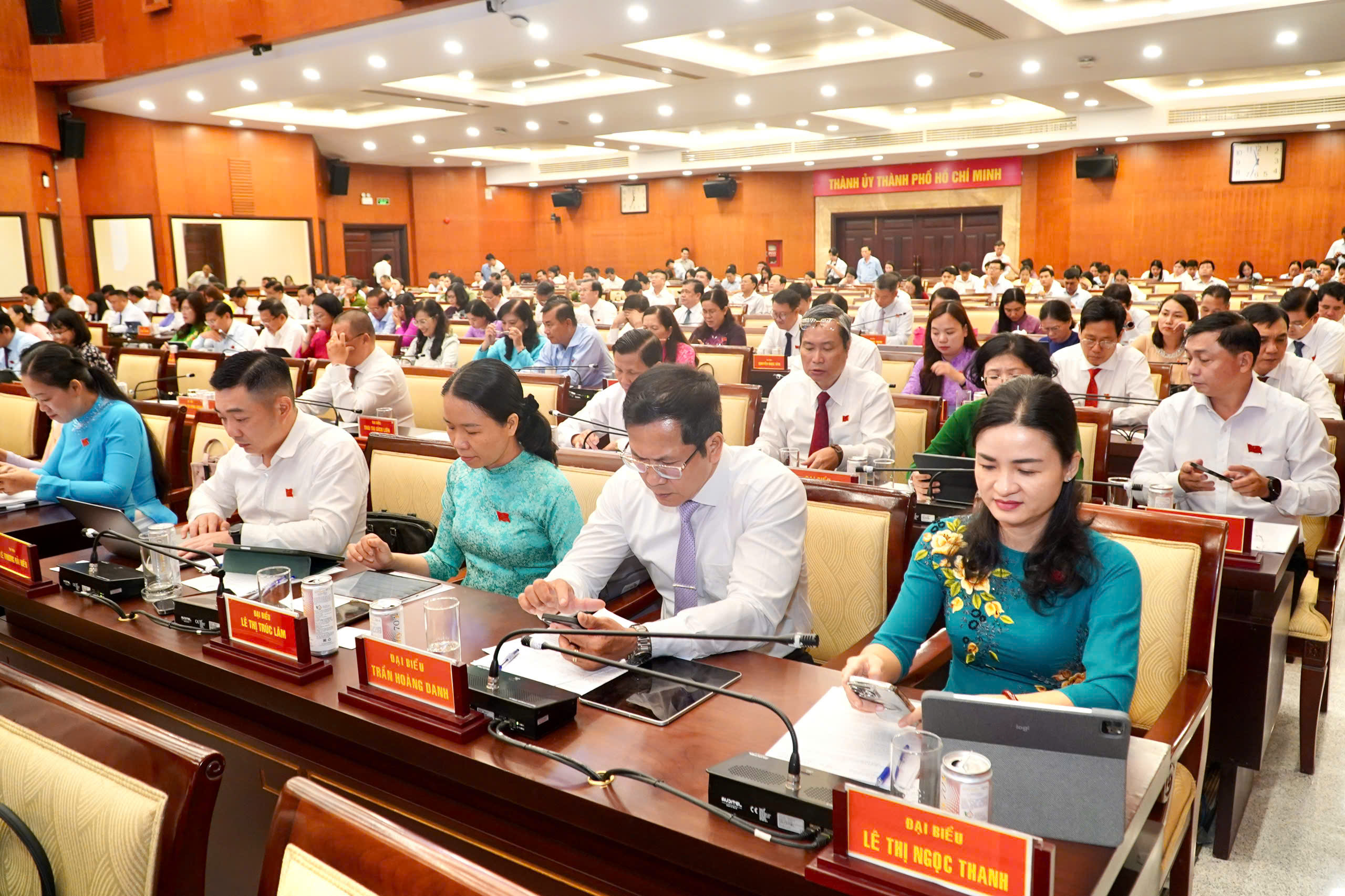 - Ảnh 1. - Ảnh 1.