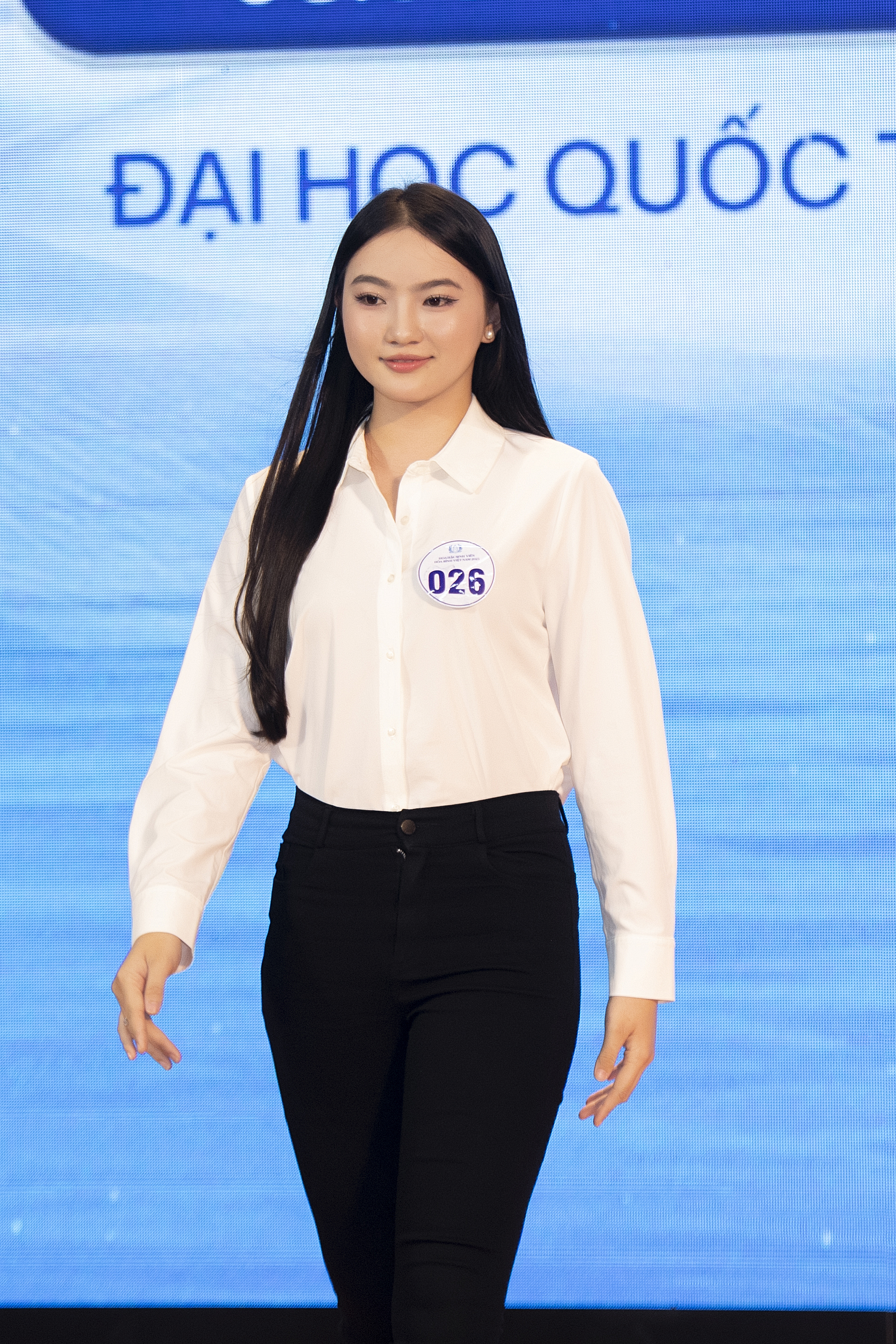 Hoa hậu Quế Anh chọn thí sinh Hoa hậu Sinh viên Hòa bình Việt Nam 2025 - Ảnh 2.