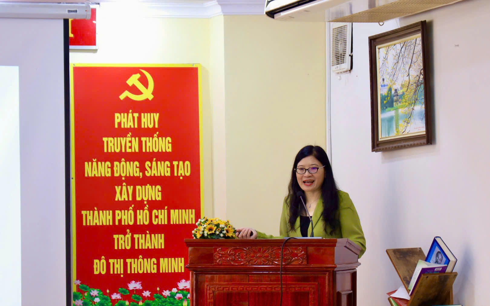 Thứ trưởng Bộ NN-MT: Ho&agrave;n thiện ti&ecirc;u ch&iacute; về m&ocirc;i trường, ngăn t&igrave;nh trạng "xanh h&oacute;a h&igrave;nh thức" - Ảnh 2.