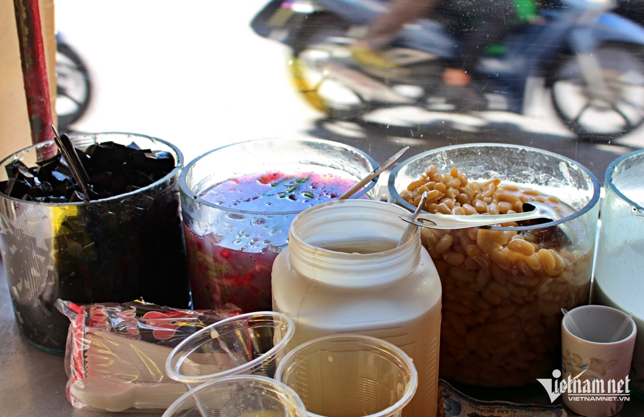 - Foto 4. - Ảnh 4.