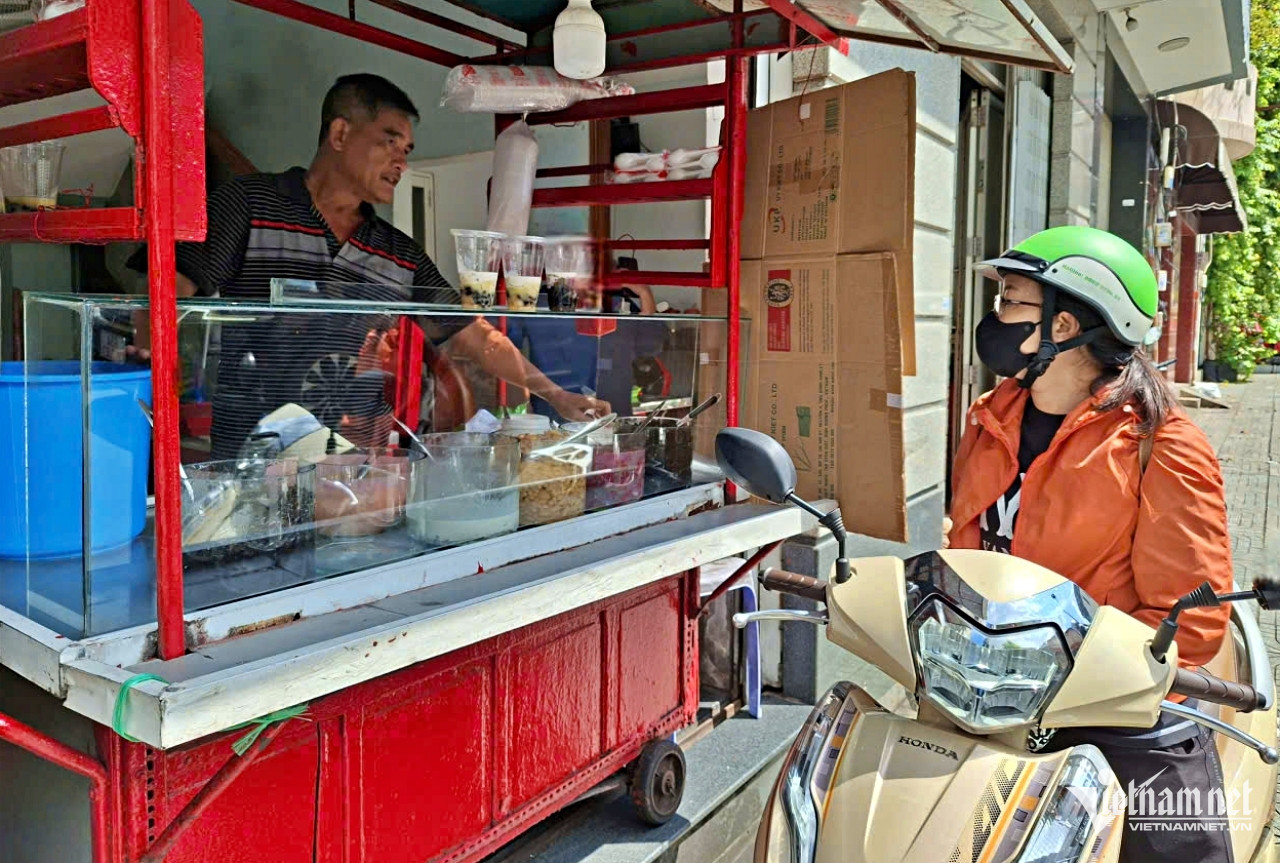 - Foto 6. - Ảnh 6.